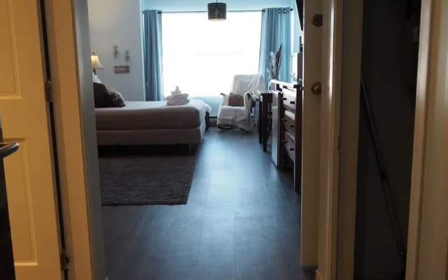 Apex Inn 1 Bdrm Suite 305-306 2 Bedroom Condo