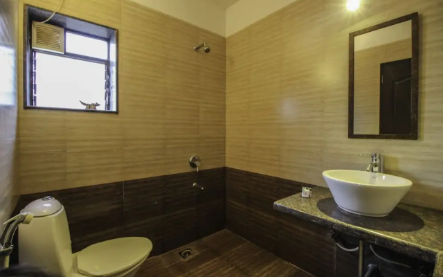 OYO 10871 Home Luxurious 3BHK Dona Paula