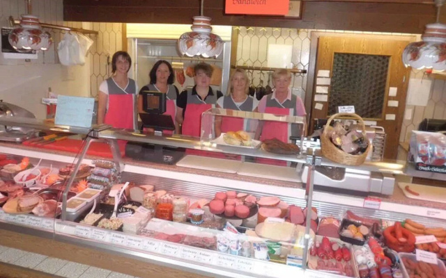 Gasthof - Metzgerei - Pension Schierlitz