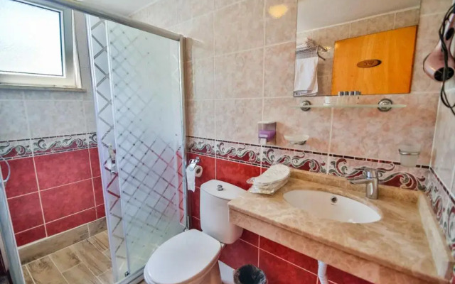 Umut Otel Cakraz
