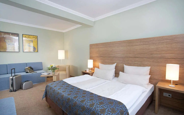 Hotel Central Regensburg Citycentre, Sure Hotel Collection
