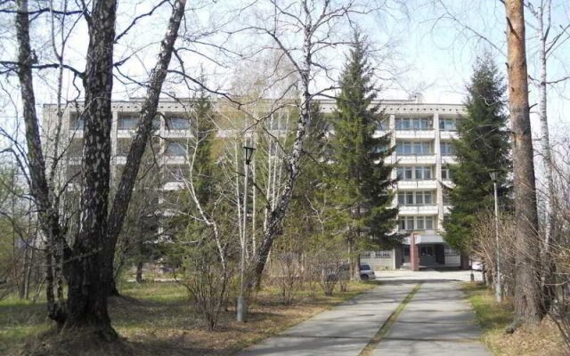 Hotel Alterna вид на фасад