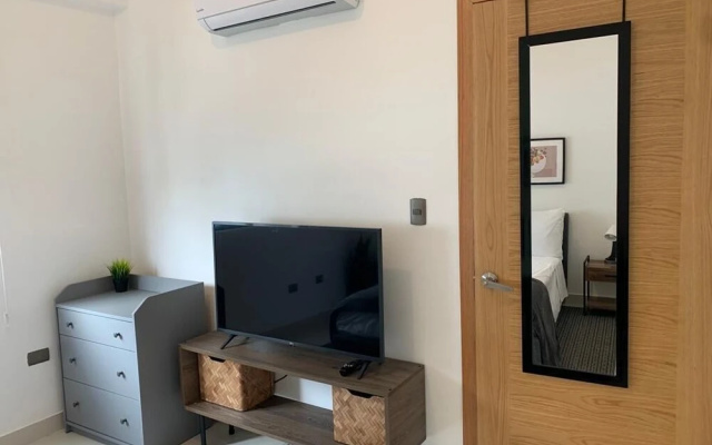 Modern City Condo in El Millon, Santo Domingo