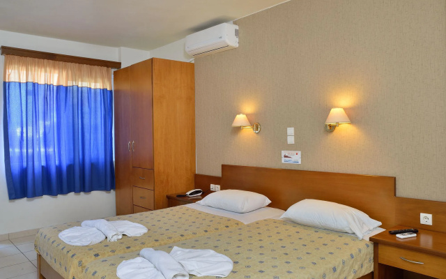 Akatos Hotel