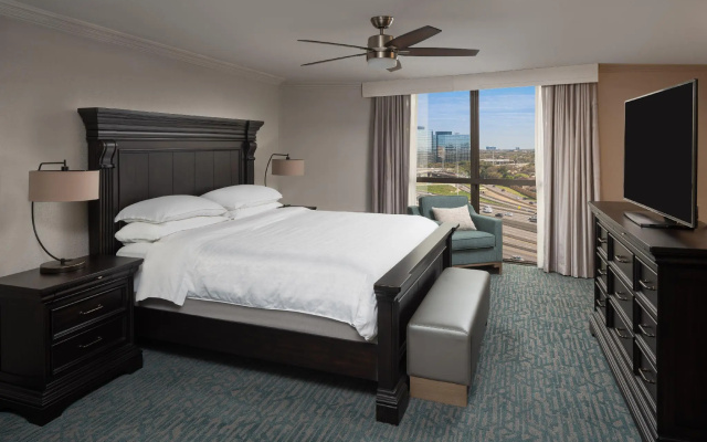 Sheraton Dallas Hotel by the Galleria