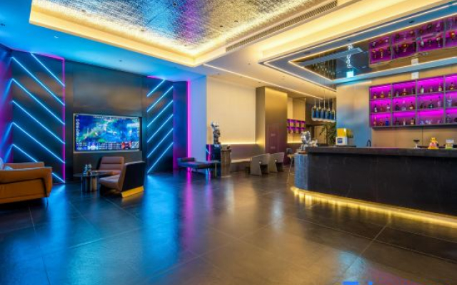 Y Electronic Sports Hotel (Shaoxing Keqiao Town Yintai)