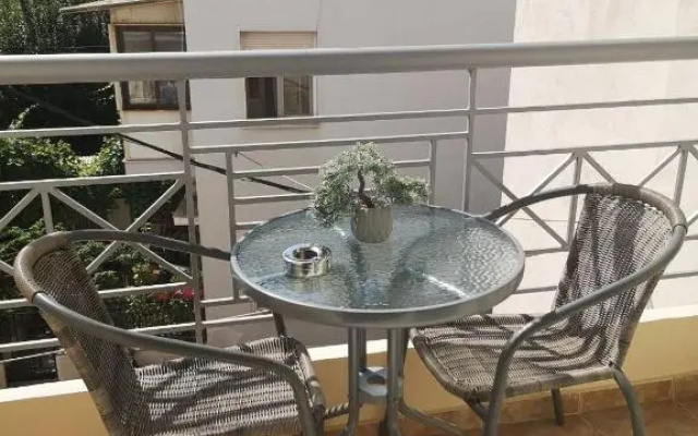 Mellow Studio in Volos City