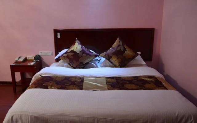 Greentree Inn Shanghai Anting Motor City Express Hotel
