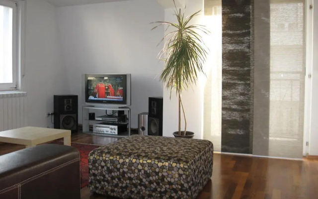 Apartment S