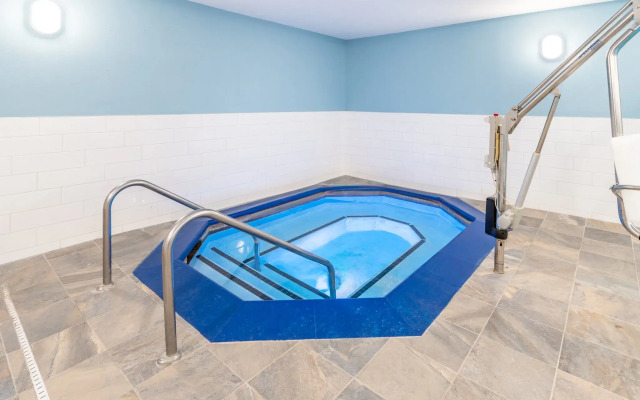Holiday Inn Express Hotel & Suites - Cheyenne by IHG