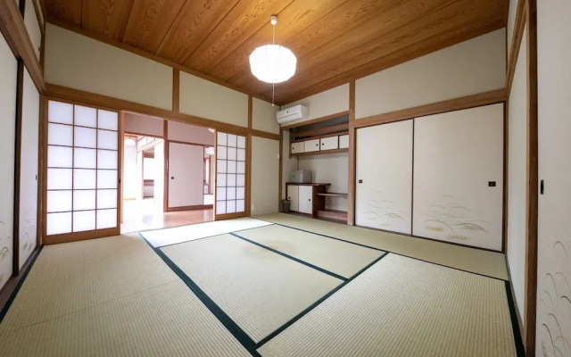 Meisekino Kakureyado Housen
