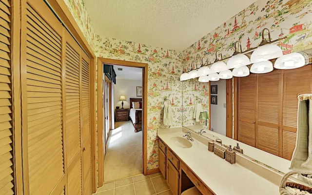 706younm 4 Bedroom Home