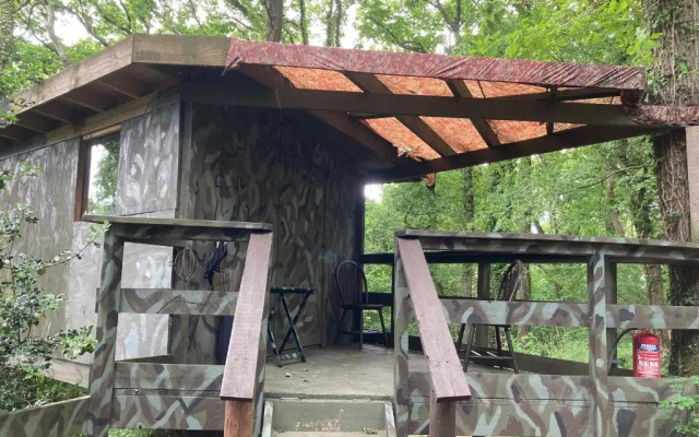 3 Guests - Pet Friendly - Grid Tree-house
