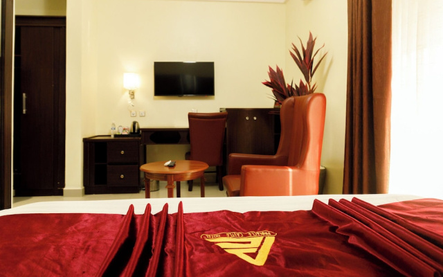 Pinnacle Castle Hotel Asaba