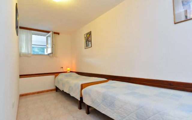 Apartment 765