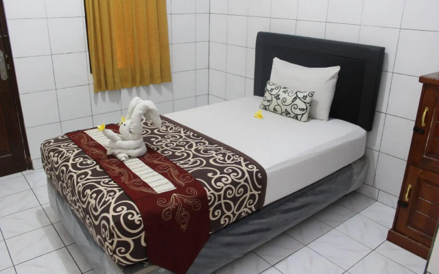 Gong Corner Guest House 2