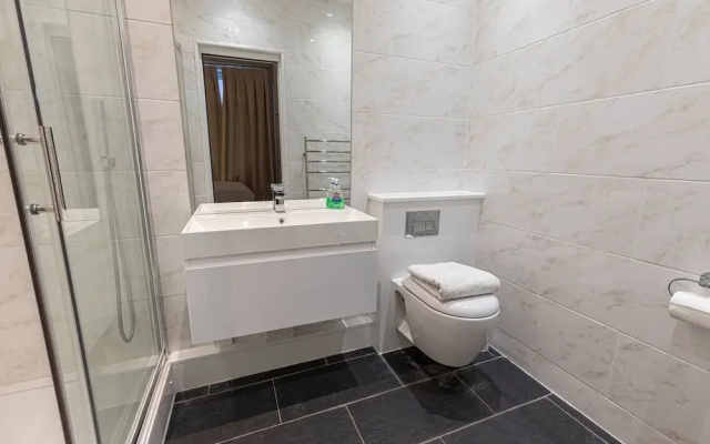 Elegant 1-bed flat at the heart of Kensington