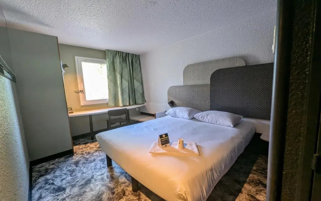 B&B Hotel Niort Sud Venise Verte