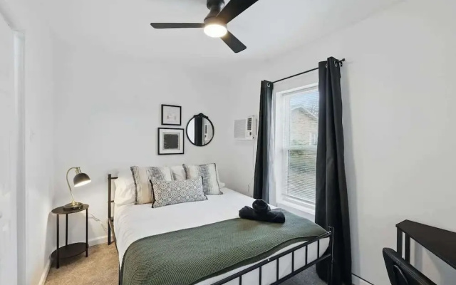 Modern 2BR Unit With Hot Tub