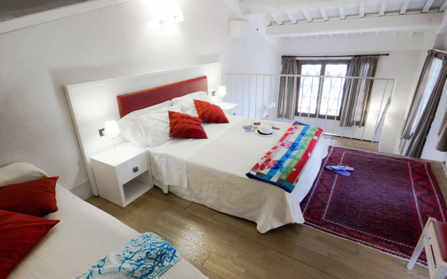 Norcenni Aparthotel