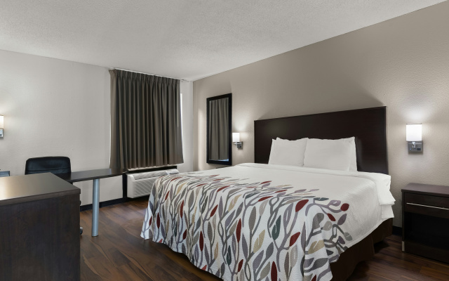 Red Roof Inn & Suites Savannah Airport