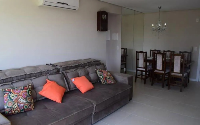 Apto De 2 Quartos Acomoda At 6 H Spedes