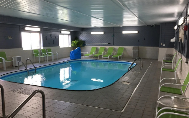 Quality Inn & Suites Lincoln near I-55