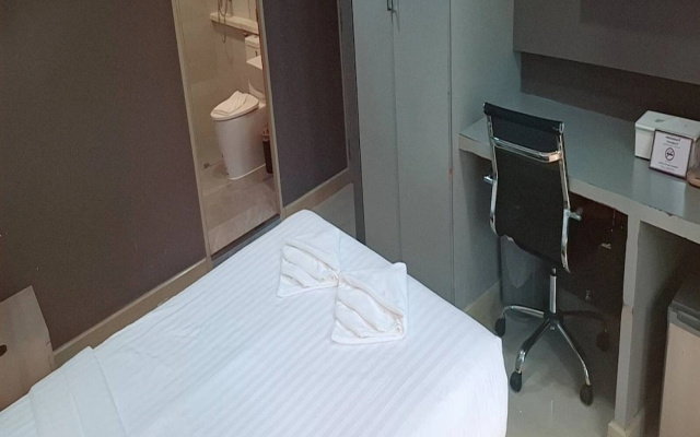Premium Double Retreat Unwind in Style