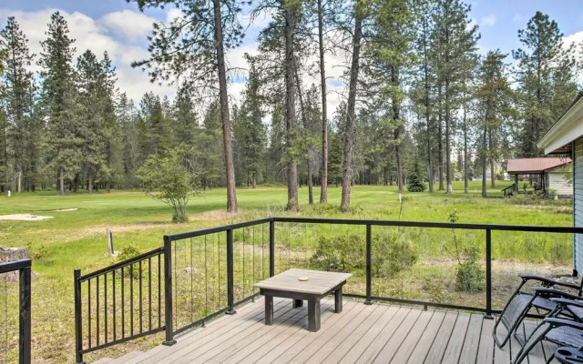 All-seasons Chewelah Home: Fish, Golf & Ski!