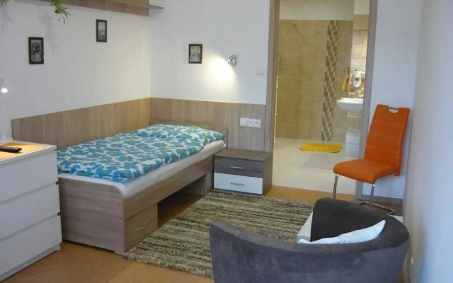 Apartments - Penzion Lena