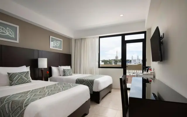 Centro Plaza Hodelpa