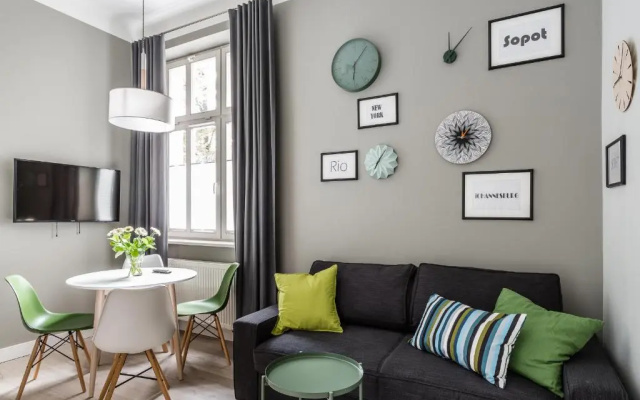 Sanhaus Apartments - 13 Chopina Street