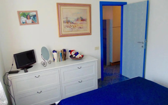M244 - Marcelli, trilocale con terrazzo a 150mt dal mare