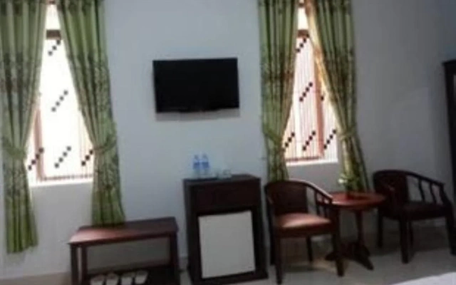 Golden Bridge Guest House