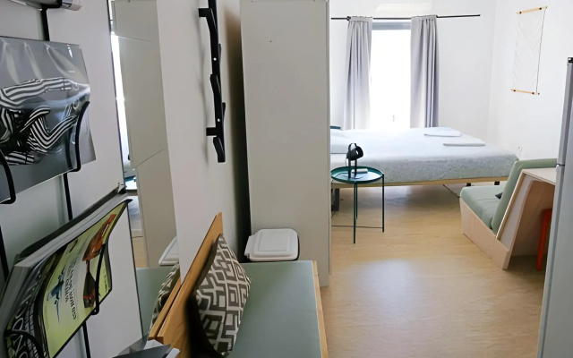 Unreal Hostel