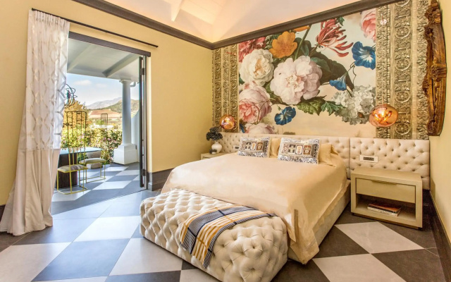 Monument House