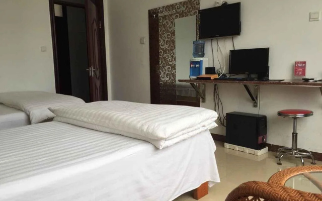 Jining Liangshan Rujia Family Inn