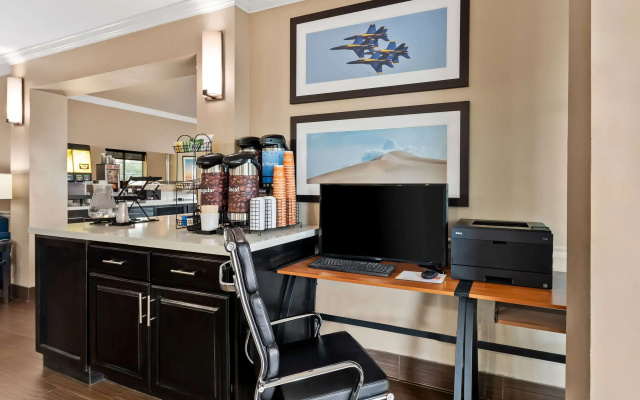 Comfort Inn & Suites El Centro I - 8