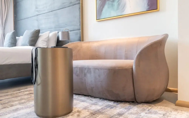 A Premium and Modern Studio in The Autograph JVC