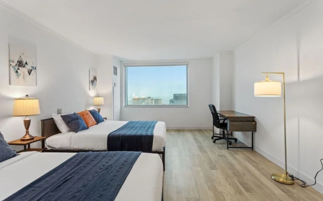 TWO Separate Spacious CozySuites on the Boardwalk