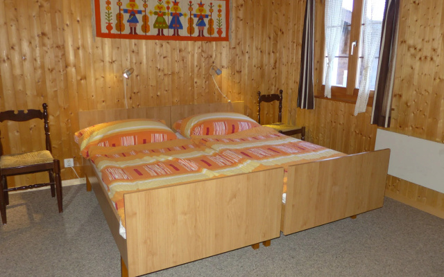 Chalet Coquelicot