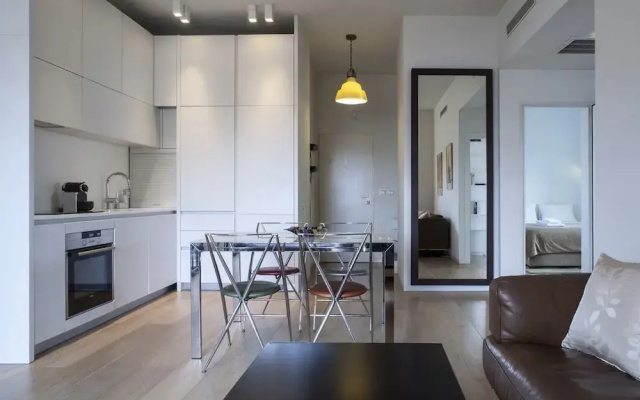Duplex Penthouse by Rothschild Pkg TL54