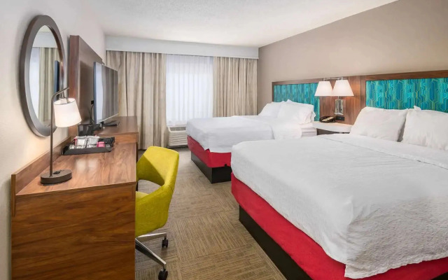 Hampton Inn & Suites Hartford-Manchester