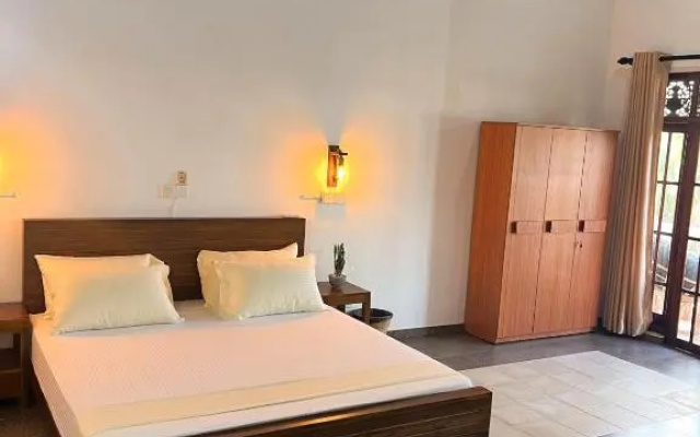 Hummus Hotel Hikkaduwa