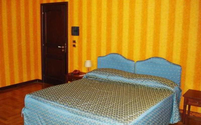 Hotel Excelsior