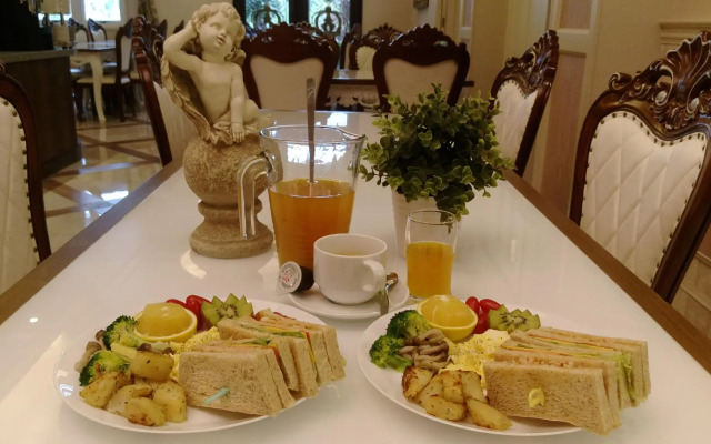 Buckingham Palace B&B