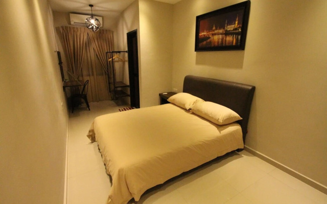 Ian's 5th Home