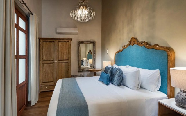Hotel Casa Monarca