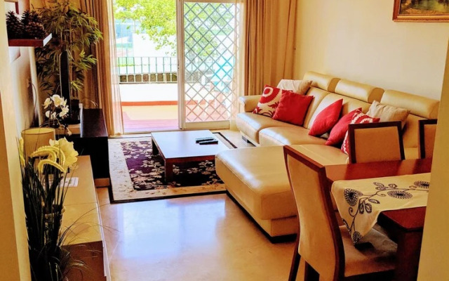 Spacious Neuva Andalucia 2 bed Apt
