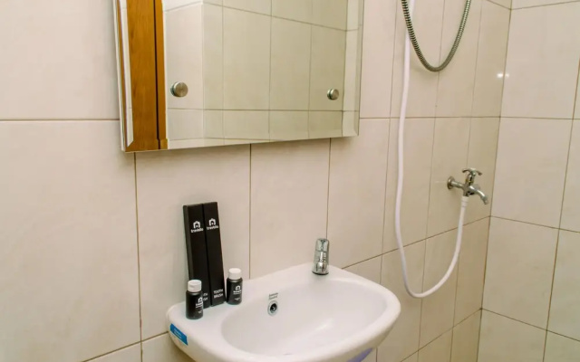 Cozy Stay Studio Apartment At Amazana Serpong